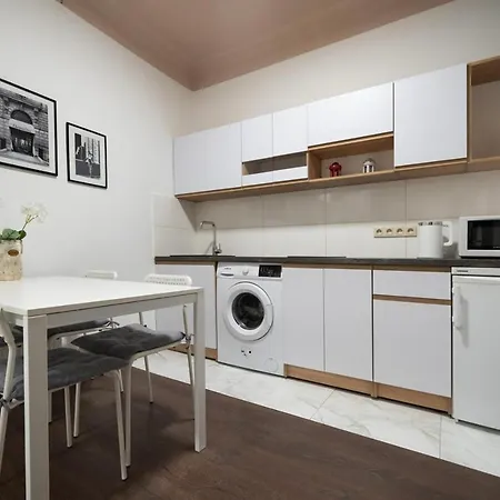 Vidfort вірменська 14 Apartmán